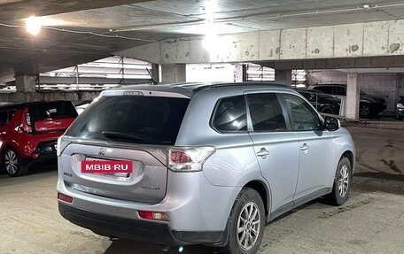 Mitsubishi Outlander III рестайлинг 3, 2012 год, 1 479 000 рублей, 4 фотография