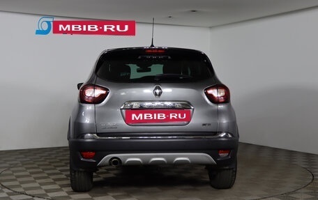 Renault Kaptur I рестайлинг, 2017 год, 1 399 990 рублей, 6 фотография