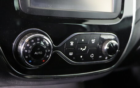 Renault Kaptur I рестайлинг, 2017 год, 1 399 990 рублей, 21 фотография