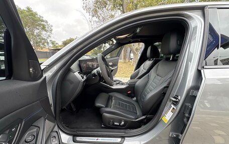 BMW 3 серия, 2023 год, 3 690 000 рублей, 12 фотография