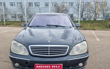 Mercedes-Benz S-Класс, 2000 год, 635 000 рублей, 1 фотография