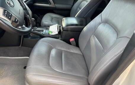 Toyota Land Cruiser 200, 2008 год, 2 400 000 рублей, 3 фотография