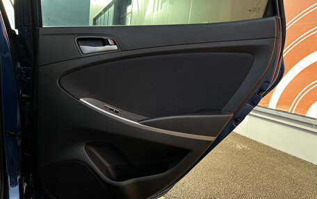 Hyundai Solaris II рестайлинг, 2015 год, 1 159 000 рублей, 22 фотография