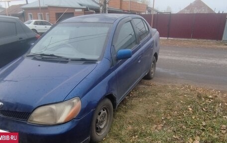 Toyota Platz, 2002 год, 179 000 рублей, 2 фотография