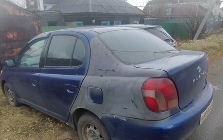 Toyota Platz, 2002 год, 179 000 рублей, 4 фотография