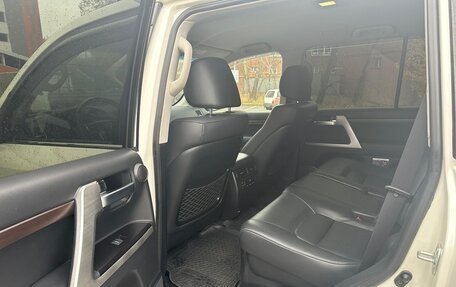 Toyota Land Cruiser 200, 2016 год, 6 500 000 рублей, 4 фотография