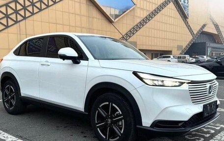 Honda Vezel, 2023 год, 1 890 000 рублей, 3 фотография