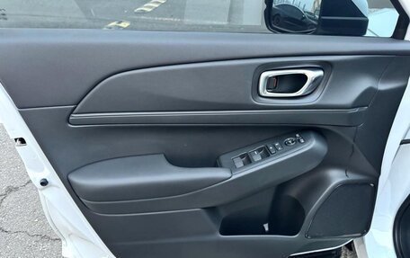 Honda Vezel, 2023 год, 1 890 000 рублей, 14 фотография