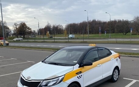 KIA Rio III рестайлинг, 2016 год, 420 000 рублей, 3 фотография