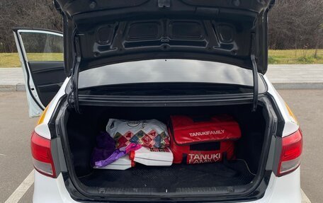 KIA Rio III рестайлинг, 2016 год, 420 000 рублей, 23 фотография