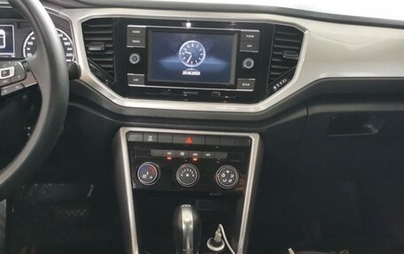 Volkswagen T-Roc I, 2021 год, 1 514 000 рублей, 11 фотография