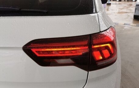 Volkswagen T-Roc I, 2021 год, 1 514 000 рублей, 7 фотография