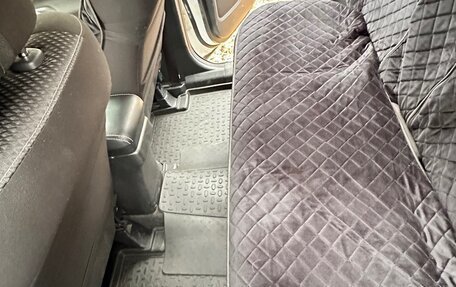 Mitsubishi Outlander III рестайлинг 3, 2019 год, 2 150 000 рублей, 11 фотография