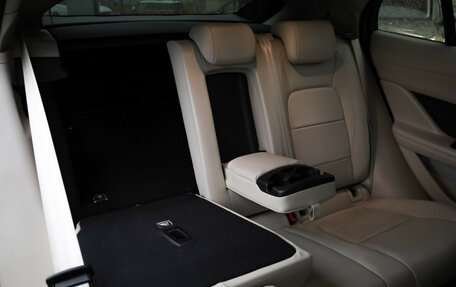 Jaguar I-Pace I, 2019 год, 4 050 000 рублей, 29 фотография