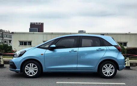 Honda Fit, 2023 год, 1 500 000 рублей, 7 фотография