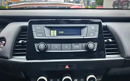 Honda Fit, 2023 год, 1 500 000 рублей, 13 фотография