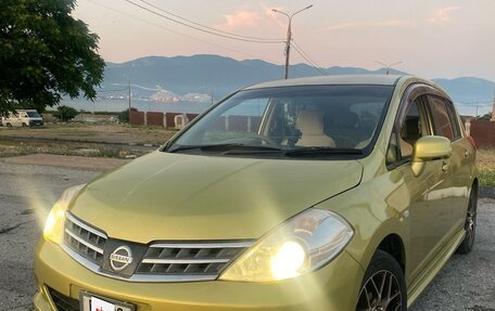 Nissan Tiida, 2004 год, 650 000 рублей, 8 фотография