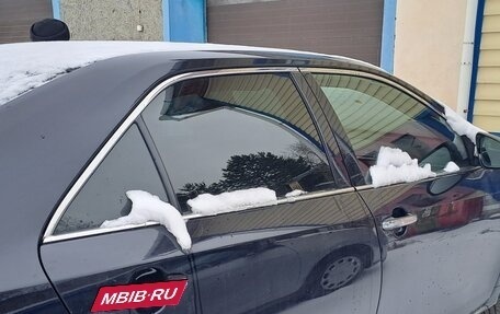 Toyota Camry, 2011 год, 700 000 рублей, 11 фотография