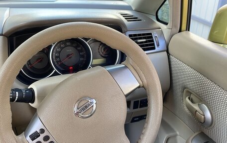 Nissan Tiida, 2004 год, 650 000 рублей, 13 фотография