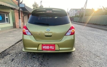 Nissan Tiida, 2004 год, 650 000 рублей, 11 фотография