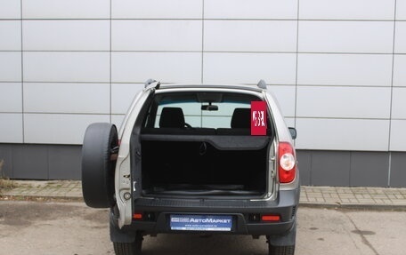 Chevrolet Niva I рестайлинг, 2017 год, 558 000 рублей, 13 фотография