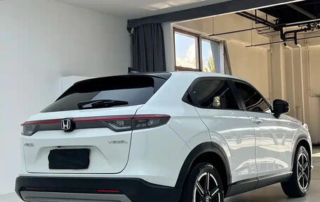 Honda Vezel, 2023 год, 1 450 000 рублей, 4 фотография