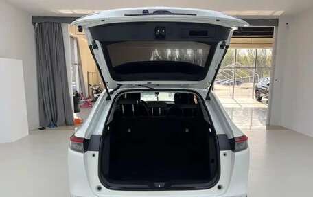 Honda Vezel, 2023 год, 1 450 000 рублей, 7 фотография