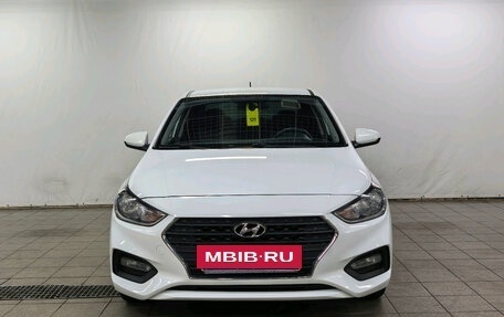 Hyundai Solaris II рестайлинг, 2018 год, 1 050 000 рублей, 5 фотография
