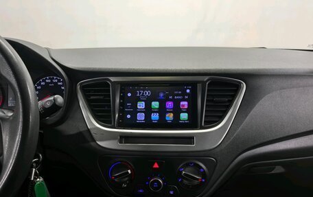 Hyundai Solaris II рестайлинг, 2018 год, 1 050 000 рублей, 13 фотография