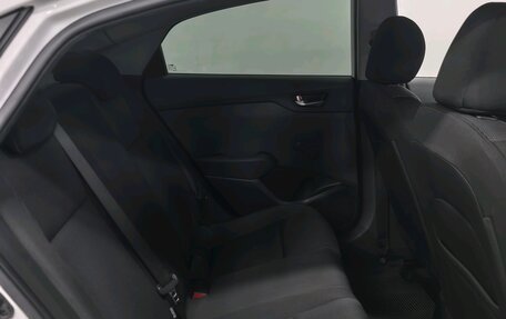 Hyundai Solaris II рестайлинг, 2018 год, 1 050 000 рублей, 19 фотография