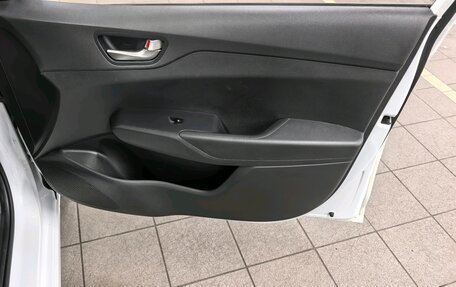 Hyundai Solaris II рестайлинг, 2018 год, 1 050 000 рублей, 20 фотография