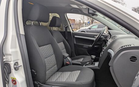 Skoda Octavia, 2011 год, 650 000 рублей, 14 фотография