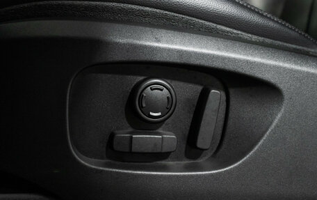 Land Rover Discovery Sport I рестайлинг, 2017 год, 2 999 898 рублей, 16 фотография