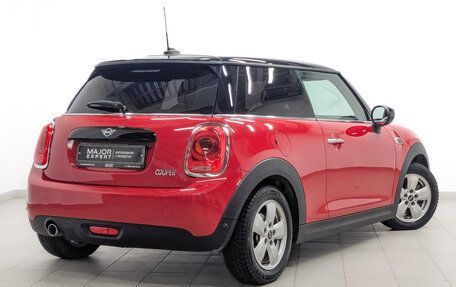 MINI Hatch, 2020 год, 2 400 000 рублей, 5 фотография