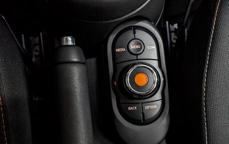 MINI Hatch, 2020 год, 2 400 000 рублей, 23 фотография