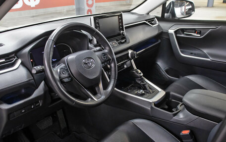 Toyota RAV4, 2022 год, 3 898 000 рублей, 16 фотография