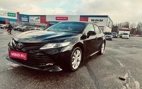 Toyota Camry, 2018 год, 2 699 999 рублей, 1 фотография
