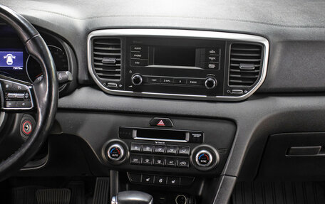 KIA Sportage IV рестайлинг, 2018 год, 2 098 000 рублей, 15 фотография