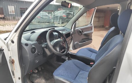 Peugeot Partner II рестайлинг 2, 2011 год, 415 000 рублей, 14 фотография