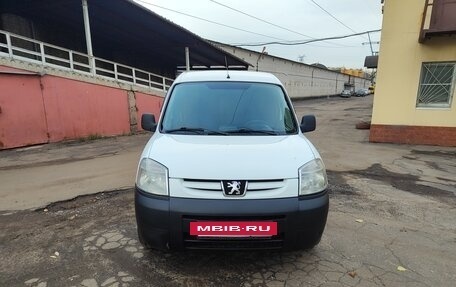 Peugeot Partner II рестайлинг 2, 2011 год, 415 000 рублей, 3 фотография