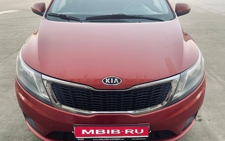KIA Rio III рестайлинг, 2012 год, 550 000 рублей, 18 фотография