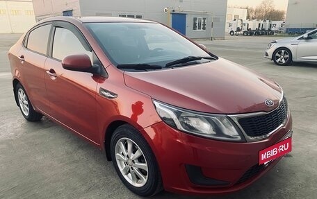 KIA Rio III рестайлинг, 2012 год, 550 000 рублей, 21 фотография