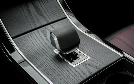 Land Rover Range Rover Evoque II, 2025 год, 6 050 000 рублей, 26 фотография