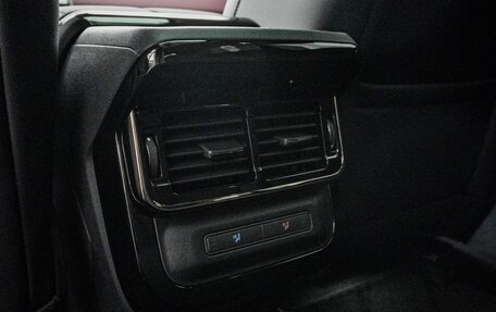 Land Rover Range Rover Evoque II, 2025 год, 6 050 000 рублей, 31 фотография