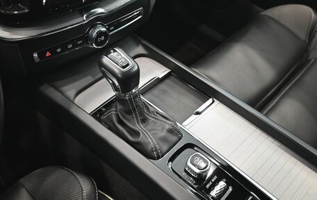 Volvo XC60 II, 2020 год, 4 770 000 рублей, 18 фотография