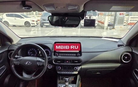 Hyundai Kona I, 2022 год, 1 675 047 рублей, 8 фотография