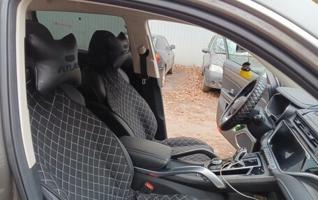 Geely Atlas, 2022 год, 1 700 000 рублей, 16 фотография