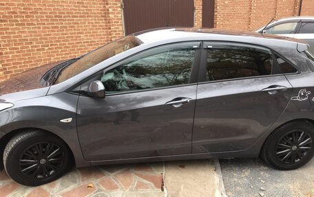 Hyundai i30 II рестайлинг, 2016 год, 870 000 рублей, 2 фотография