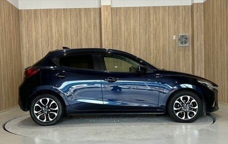 Mazda Demio IV, 2017 год, 750 000 рублей, 6 фотография