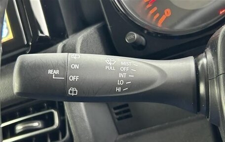 Suzuki Jimny, 2021 год, 1 290 000 рублей, 16 фотография